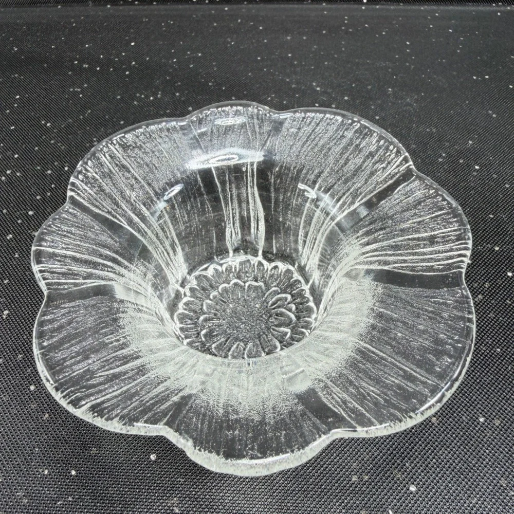 Lasisepat Mantsala Flower Candle Holder Votive Clear Textured Glass Finland 4in